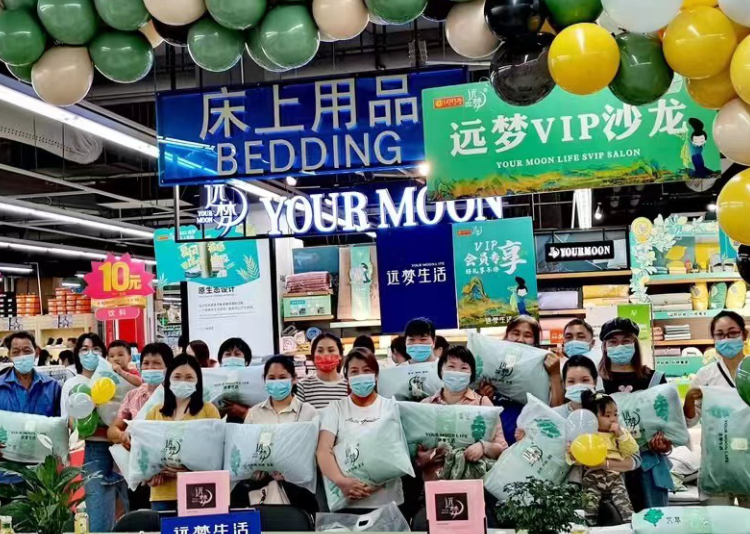 冰球突破人生就是博SVIP园艺沙龙 | 走入自然中