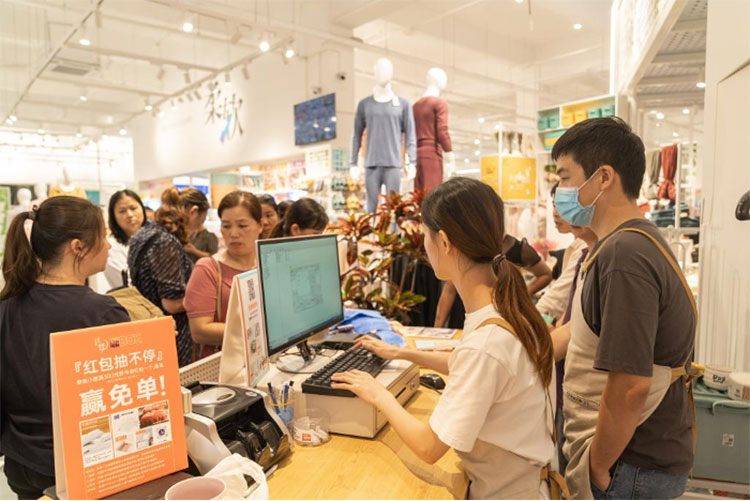 11月6号冰球突破人生就是博首家2400㎡家居生活馆2.0正式对外试营业 11月6号冰球突破人生就是博首家2400㎡家居生活馆2.0正式对外试营业